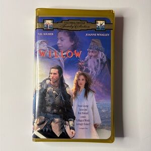 Willow VHS Val Kilmer Fantasy Adventure 1988 Lucasfilm Clamshell Tape Vintage